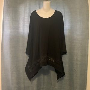 Ladies size 1X Top by Cyrus Woman Lace Detailing Black